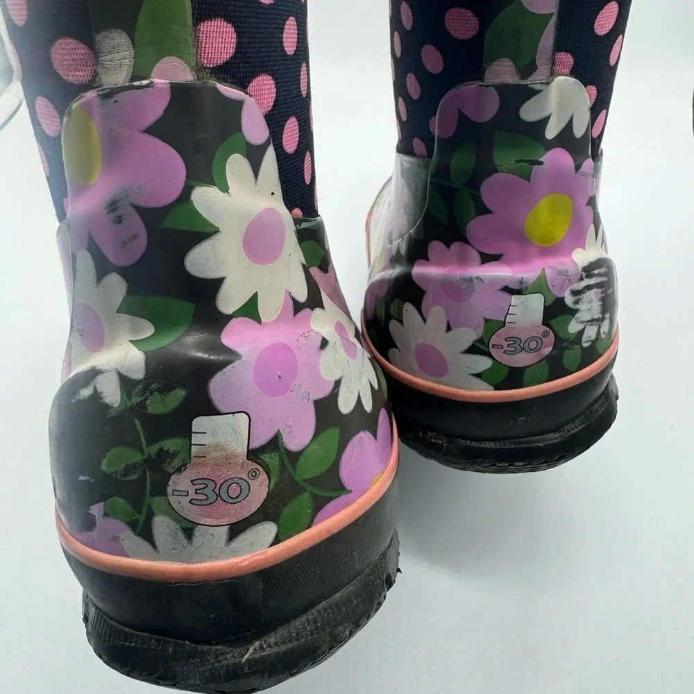Bogs Girls Classic Flowers Dots Pink Insulated‎ Snow Winter Boots Size 3